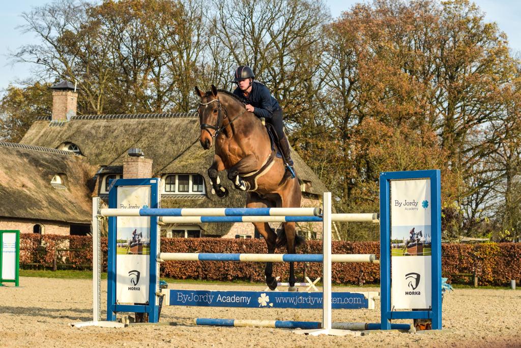 14b88268-2fc0-48cc-a2a8-77a7bbd24daf